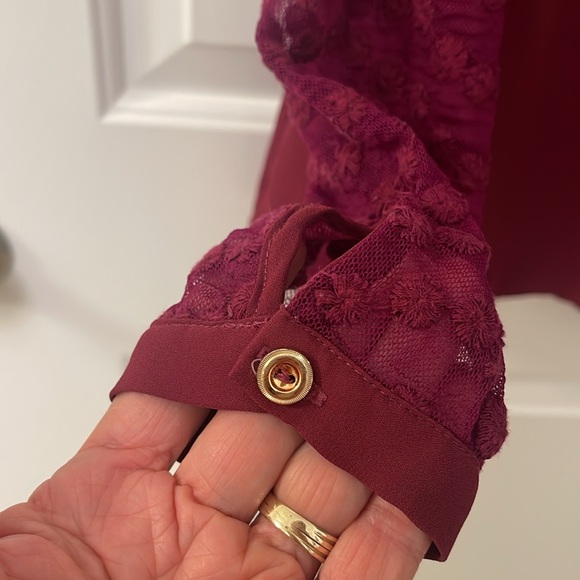 ADRIANNa PAPELL Blouse/Burgundy/Lace long Sleeve/scoop Neck/Pull over - Picture 4 of 10